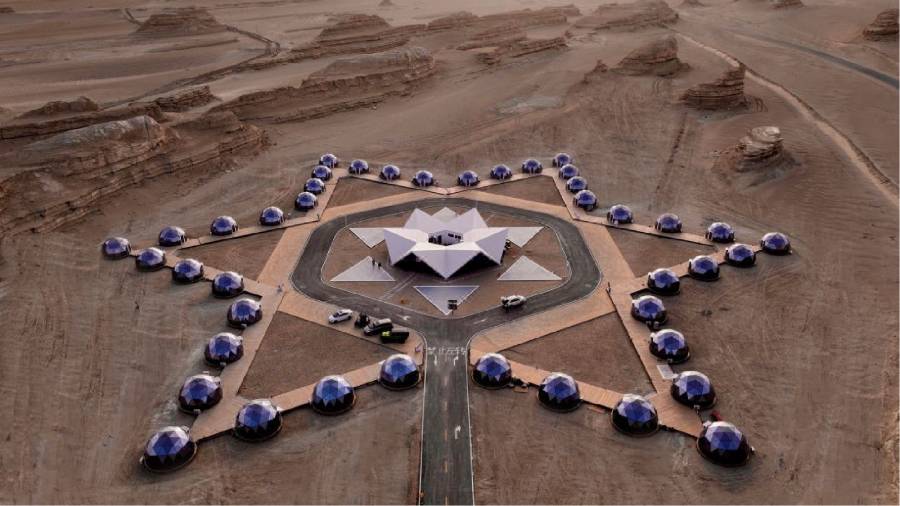 火星移民预演场——模拟外星环境的极端生存训练芦山县户外野奢帐篷实验项目